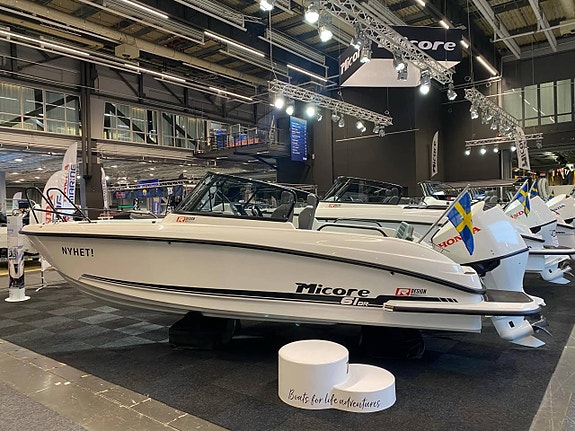 Micore 61 br R-design & Honda 115 hk med elreglage -2026 6 of 6