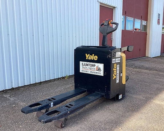Yale MP20XUX 2 of 5
