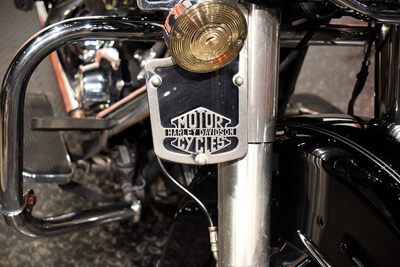 Harley-Davidson Road King Classic 1.6 Twin Cam 96 FLHRC 15 of 17