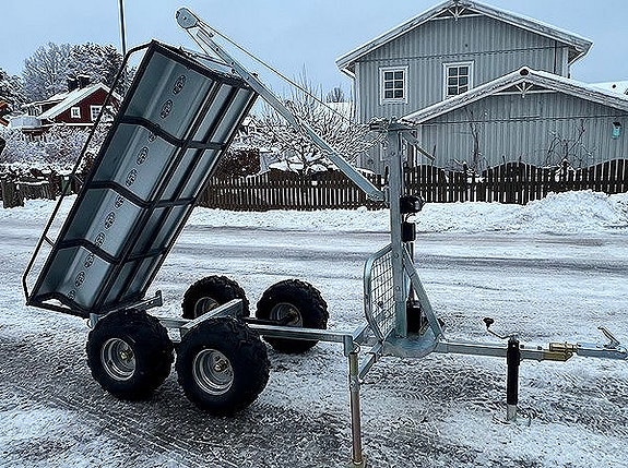 Timmervagn med kran och insatsflak 4 of 9