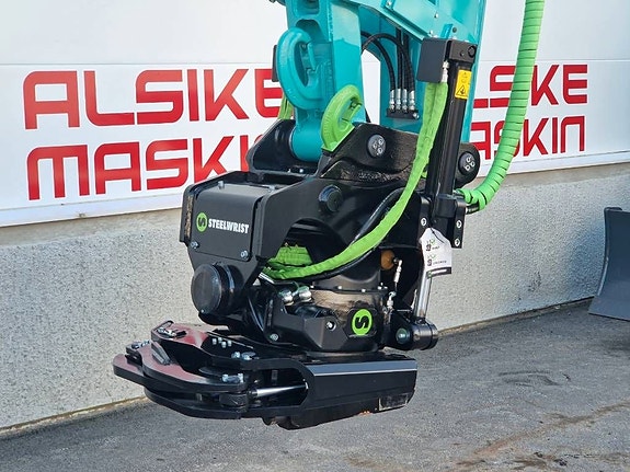 Kobelco SK 140 SRLC-7 4 of 5