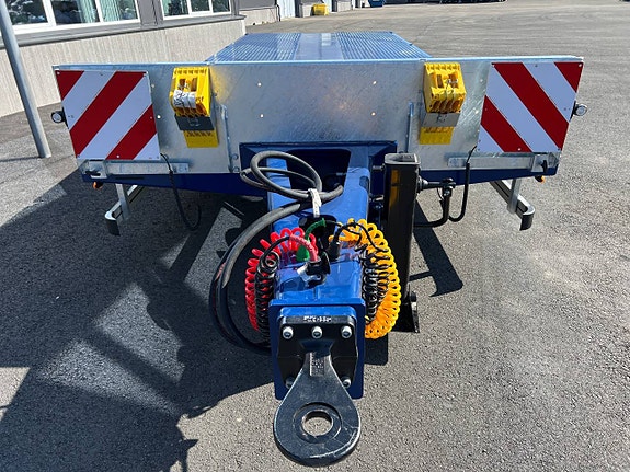 MAX300, 3-axlad 24-ton maskintransport kärra med alu. ramper 8 of 8