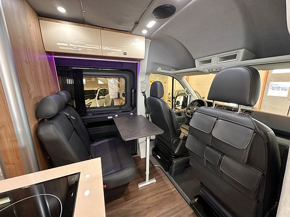 Volkswagen Crafter 177HK AUT AWD Mercus Adventure 600! UNIK! 2 of 18