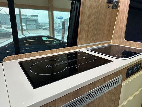 Volkswagen Crafter 177HK AUT AWD Mercus Adventure 600! UNIK! 7 of 18