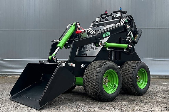 Skid Steer SK650W - Minilastare - Bensinmotor 18 of 18
