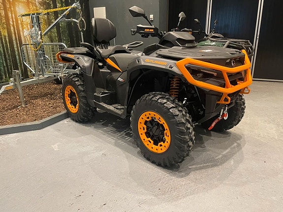 Can-Am Outlander Max XT-P 1000 R ABS -26 2 of 4