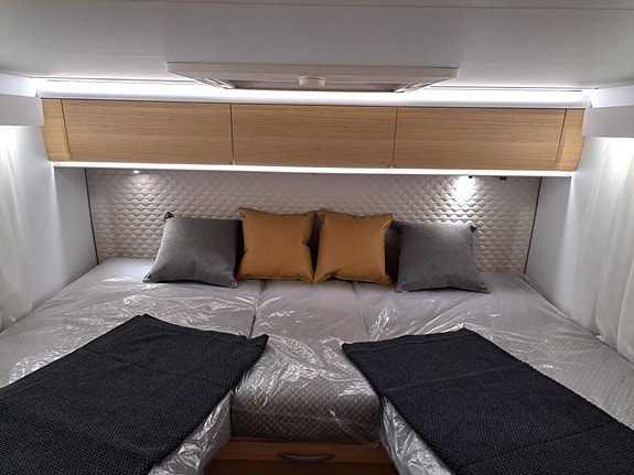 Adria Matrix Plus 670 SL  9-växlad automat (NY) 23 of 30