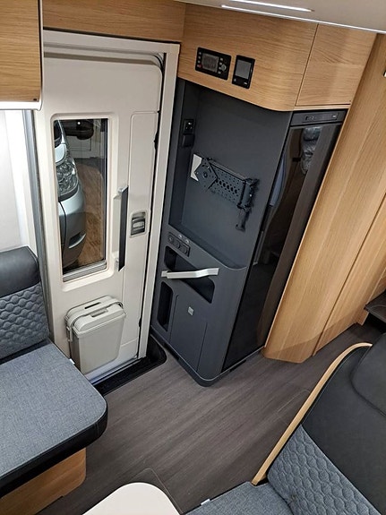 Adria Matrix Plus 670 SL  9-växlad automat (NY) 14 of 30