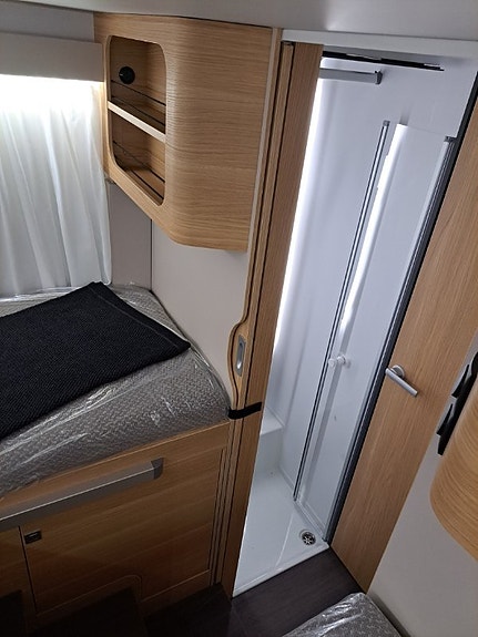 Adria Matrix Plus 670 SL  9-växlad automat (NY) 30 of 30