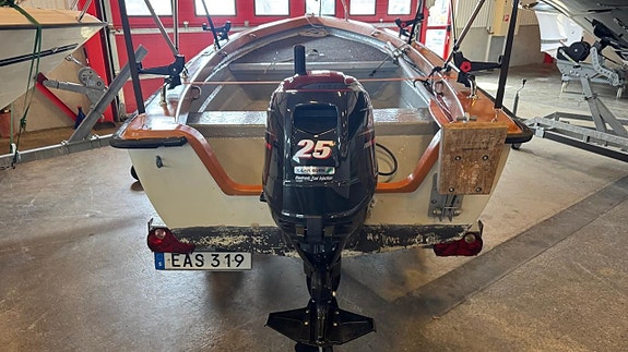 Crescent 500 DL -80 tal / Suzuki DF25 -14 (utt -21) 2 of 5