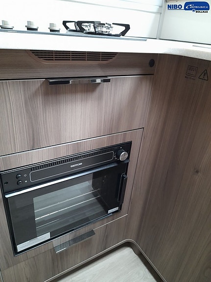 Kabe Imperial Travel Master Intergrated 790 LQB (151 000 KR RABATT!) 8 of 15