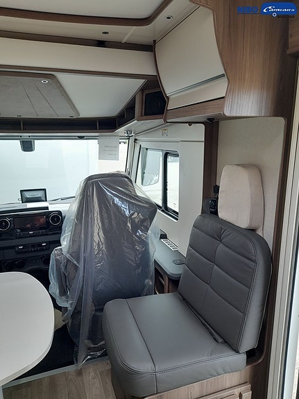 Kabe Imperial Travel Master Intergrated 790 LQB (151 000 KR RABATT!) 3 of 15