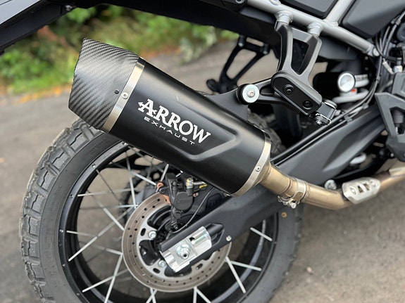 CFMOTO 450 MT Succé Maskinen ARROW SLIP-ON INGÅR. O.M.G LEVERANS RÄNTEFRITT OMG LEVERANS 2 of 29