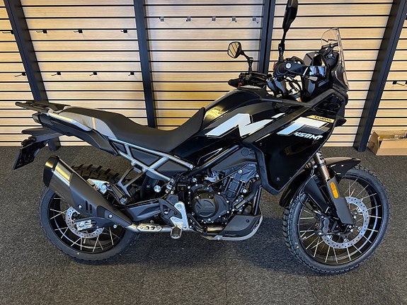 CFMOTO 450 MT Succé Maskinen Nya Nebula black-2026 O.M.G LEVERANS RÄNTEFRITT OMG LEVERANS 2 of 24