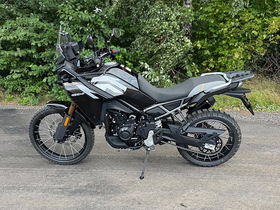 CFMOTO 450 MT Succé Maskinen ARROW SLIP-ON INGÅR. O.M.G LEVERANS RÄNTEFRITT OMG LEVERANS 5 of 29