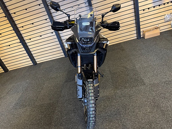 CFMOTO 450 MT Succé Maskinen Nya Nebula black-2026 O.M.G LEVERANS RÄNTEFRITT OMG LEVERANS 3 of 24