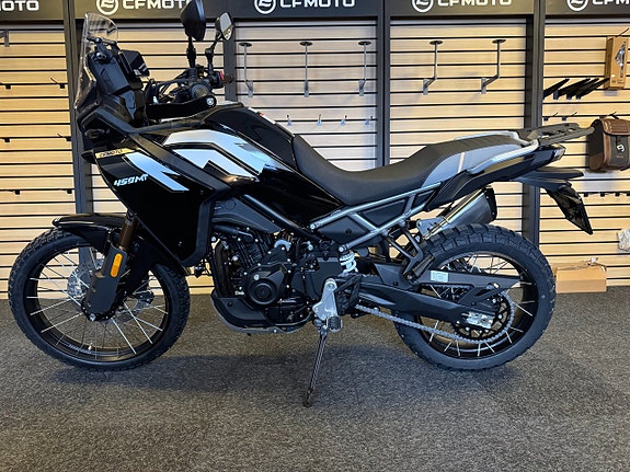 CFMOTO 450 MT Succé Maskinen Nya Nebula black-2026 PROVKÖRNING