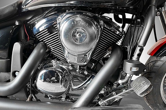 Kawasaki VN 900 Classic VANCE & HINES KÖP ONLINE! 3 of 10