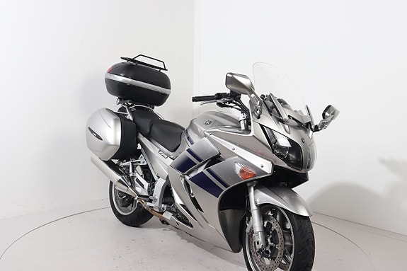 Yamaha Fjr1300 2 of 8