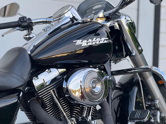 Harley-Davidson Road King Vance & Hines 5 of 10