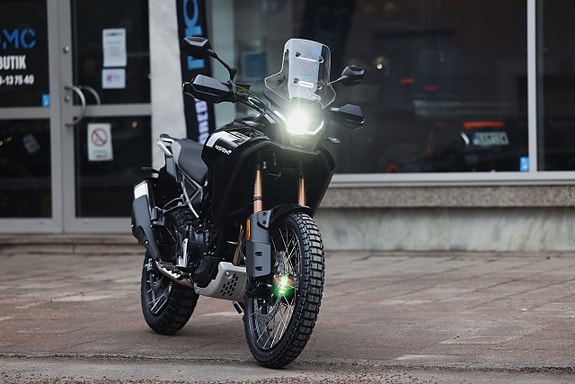 CFMOTO 450 MT | Nebula Black | i lager för omgående lev. 3 of 15