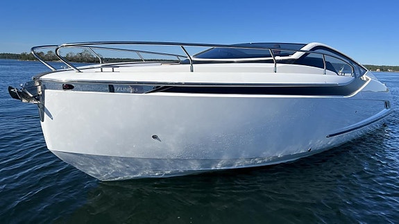 Fairline F//LINE 33 -2022