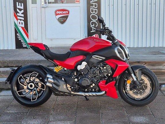 Ducati Diavel V4 KAMPANJ 2 of 5