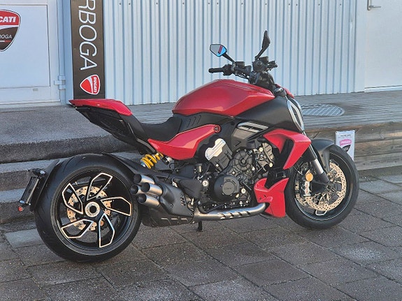 Ducati Diavel V4 KAMPANJ 3 of 5