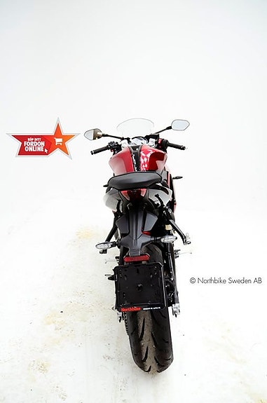 Triumph Daytona 660 - Fri hemleverans! *Prissänkt 20.000 kr* 4 of 13
