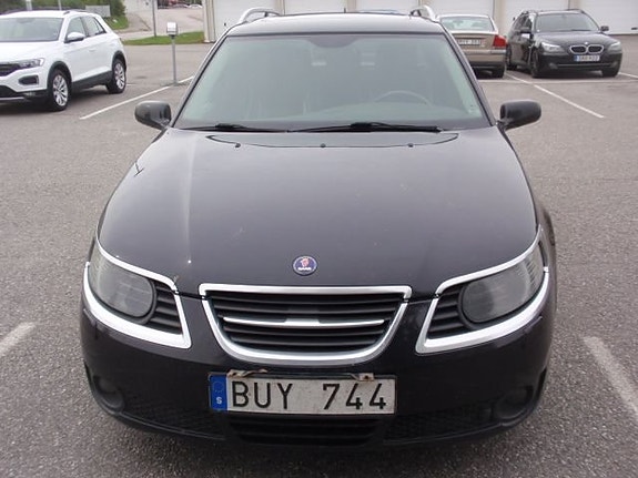 Saab 9-5 3 of 10