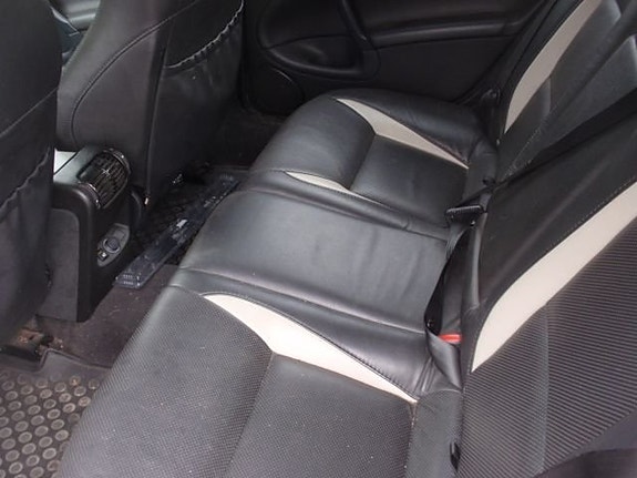 Saab 9-5 7 of 10