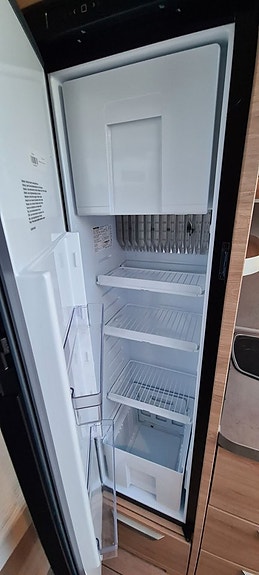 Knaus 500 UF Sudwind "Solceller + Alde + lithium" 7 of 8