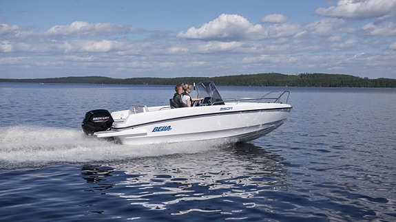 Bella 550 R  -2023 NY!