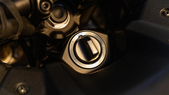 Yamaha Tracer 9 GT+  Y-AMT , Sommarkampanj spara 10.000:- 8 of 11