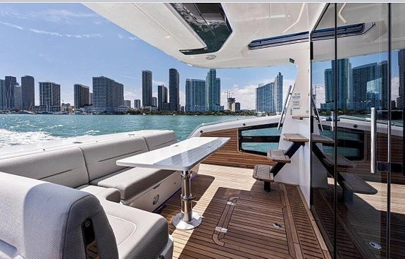 NY Galeon 440 Flybridge/ Galeon 450 HTC 3 of 12