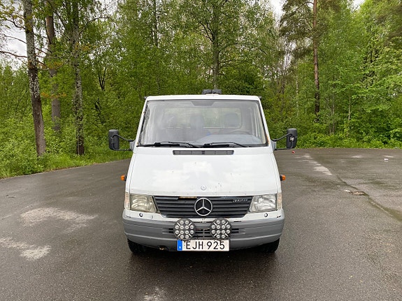 Mercedes-Benz Sprinter 312