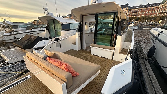 Delta 33 Coupé -2018 4 of 22