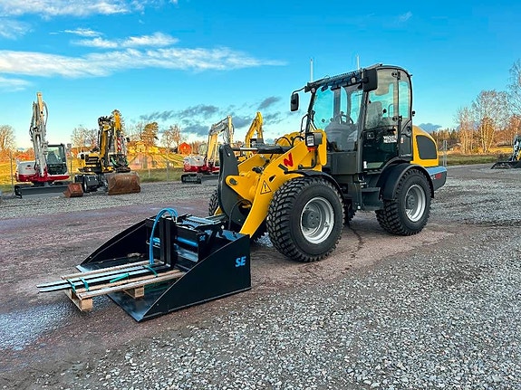 Wacker Neuson WL52 4 of 5