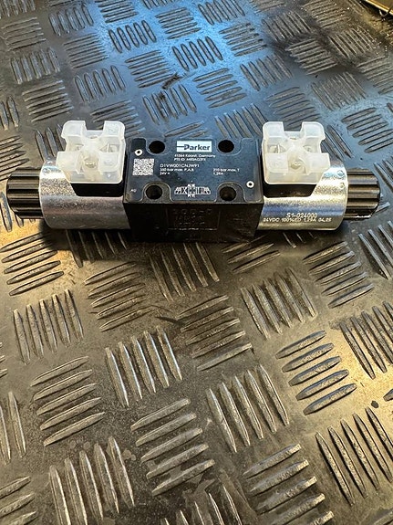 Magnetventiler John Deere