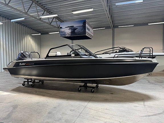 Buster Supermagnum F350XCA 2027 Black Edition *Autopilot* 2 of 12