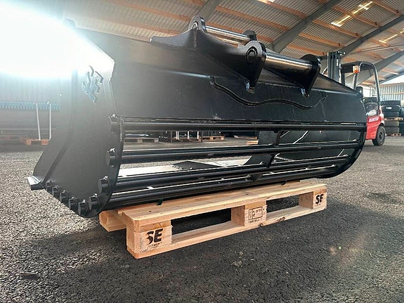 SE Equipment  Sorteringsskopa 850 Liter Gallerskopa S60 5 of 5