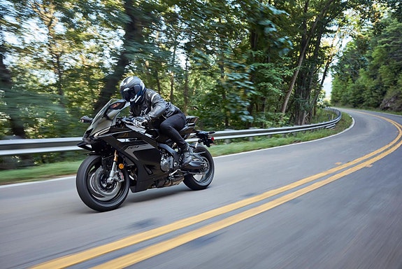Yamaha R9 Lagerhoj finnes 4 of 9