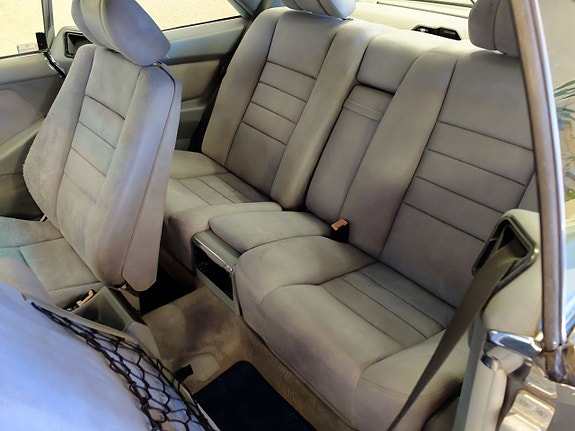 Mercedes-Benz S420 9 of 11