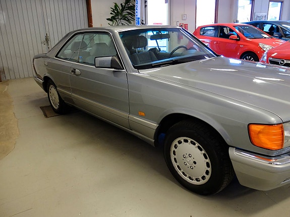 Mercedes-Benz S420 5 of 11