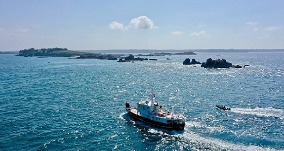 Trawler M/Y Spirit of Ginette 2 of 5