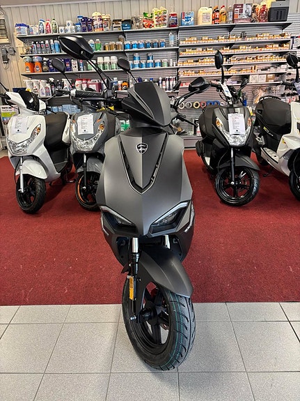 Viarelli Forza KLASS 1 – 45 km/h 2 of 8