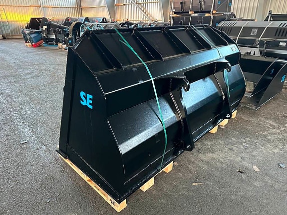 SE Equipment  Ny 2,9m3 lastarskopa grusskopa 2 of 5