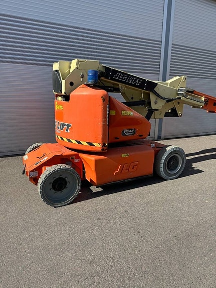 JLG E400 AJP narrow - Begagnad 3 of 6