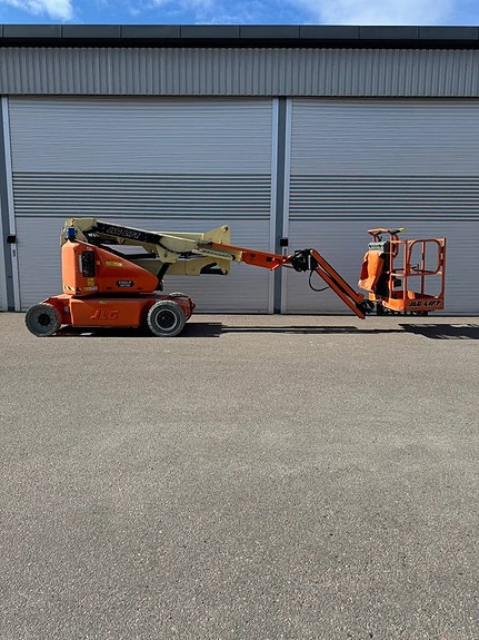JLG E400 AJP narrow - Begagnad