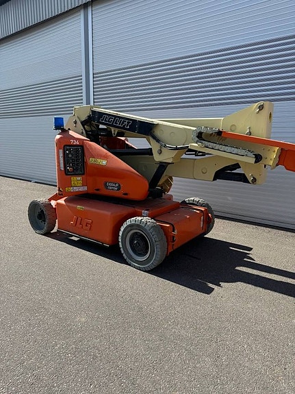 JLG E400 AJP narrow - Begagnad 2 of 6